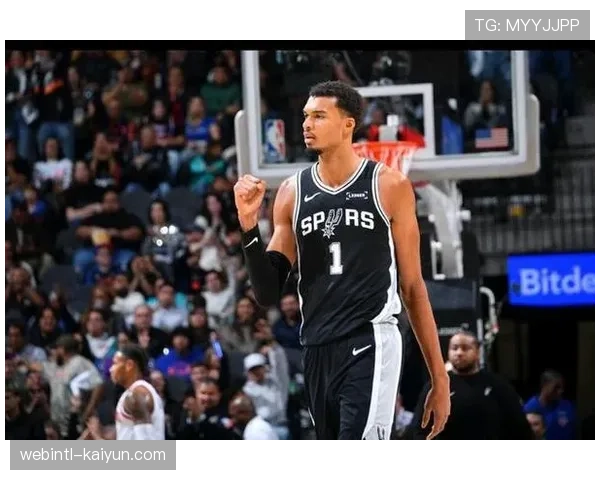 西部呈现“一超多强”格局 雷霆88%概率锁定常规赛第一 西部呈现“一超多强”格局 雷霆88%概率锁定常规赛第一