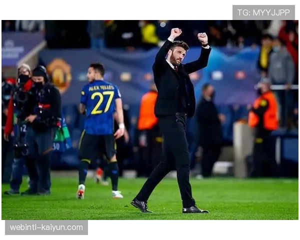 曼联在卡里克带领下战术纪律提升，近七轮六胜一平狂揽19分